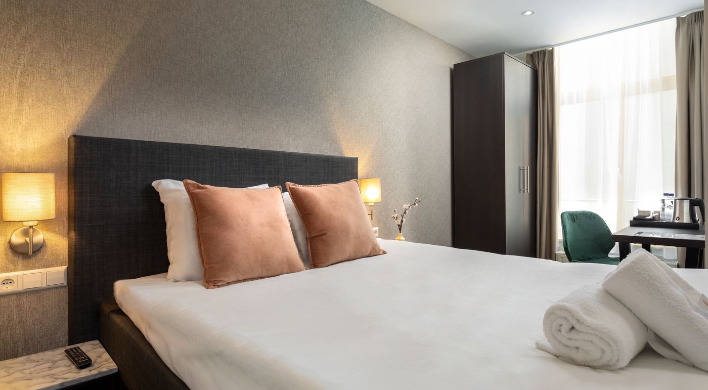 NL Hotel District Leidseplein-Netherlands-AMSTERDAM-Room-2