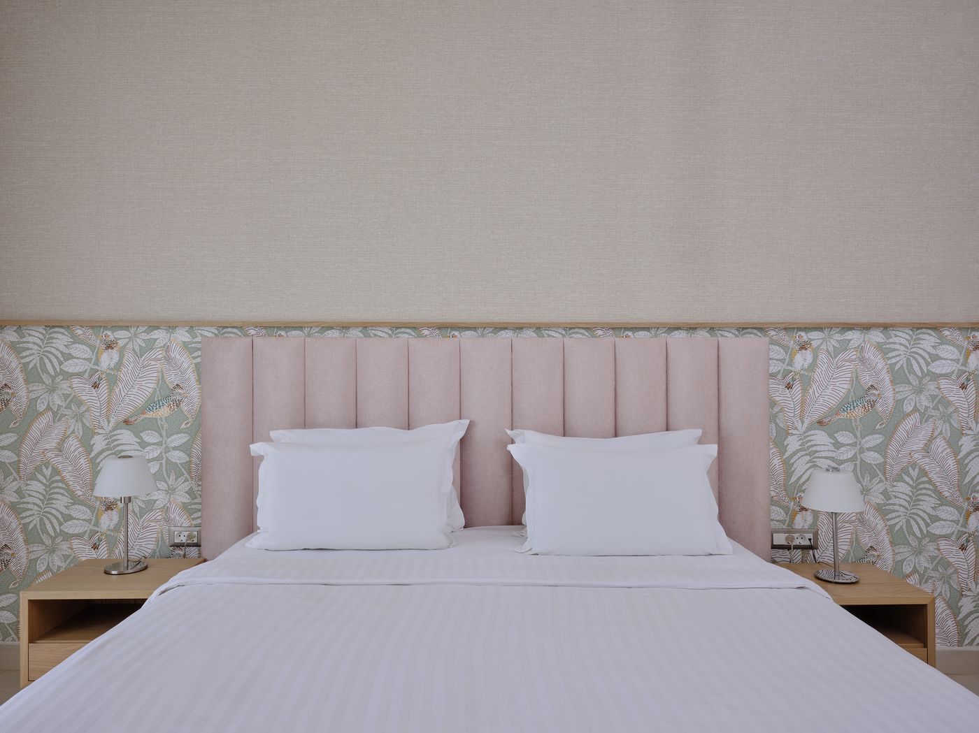 Eleon-Grand-Resort---Spa-Room-49