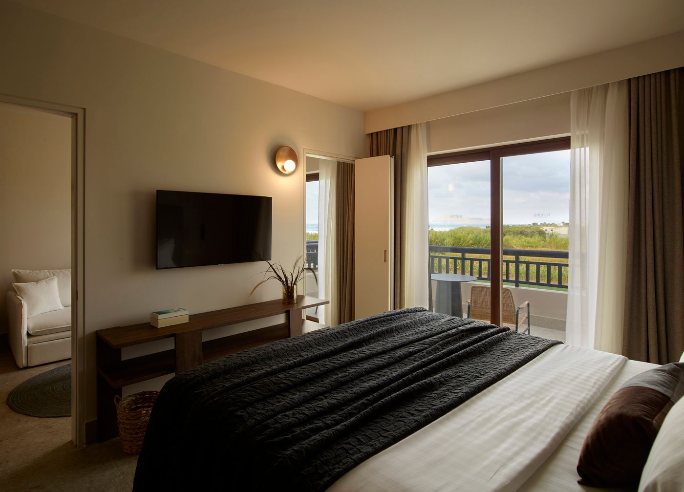 Asterion-Suites---Spa--Designed-for-Adults-Room-29