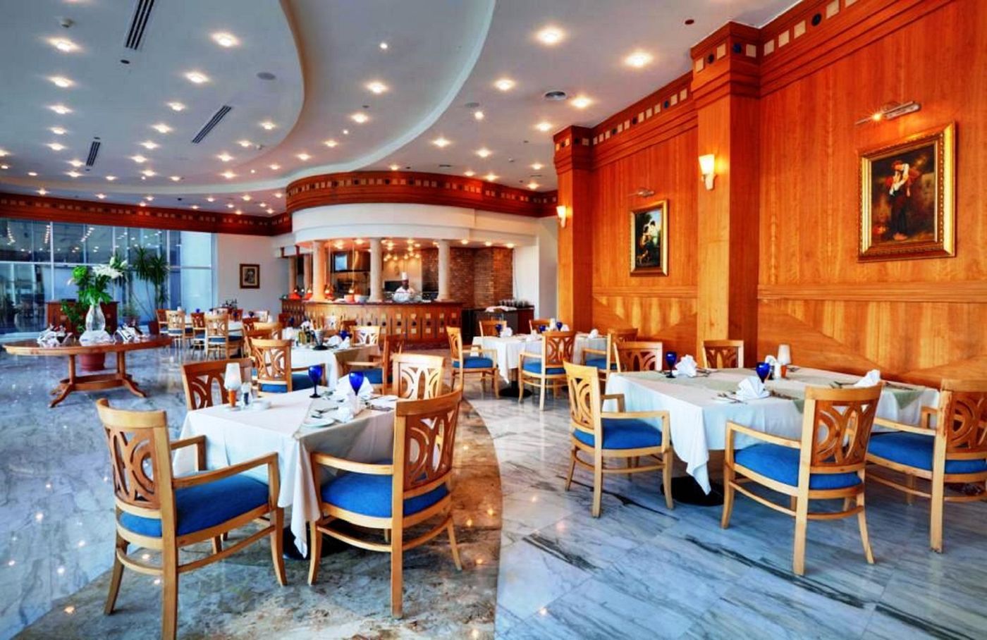 Maritim-Jolie-Ville-Royal-Peninsula-Restaurant-26