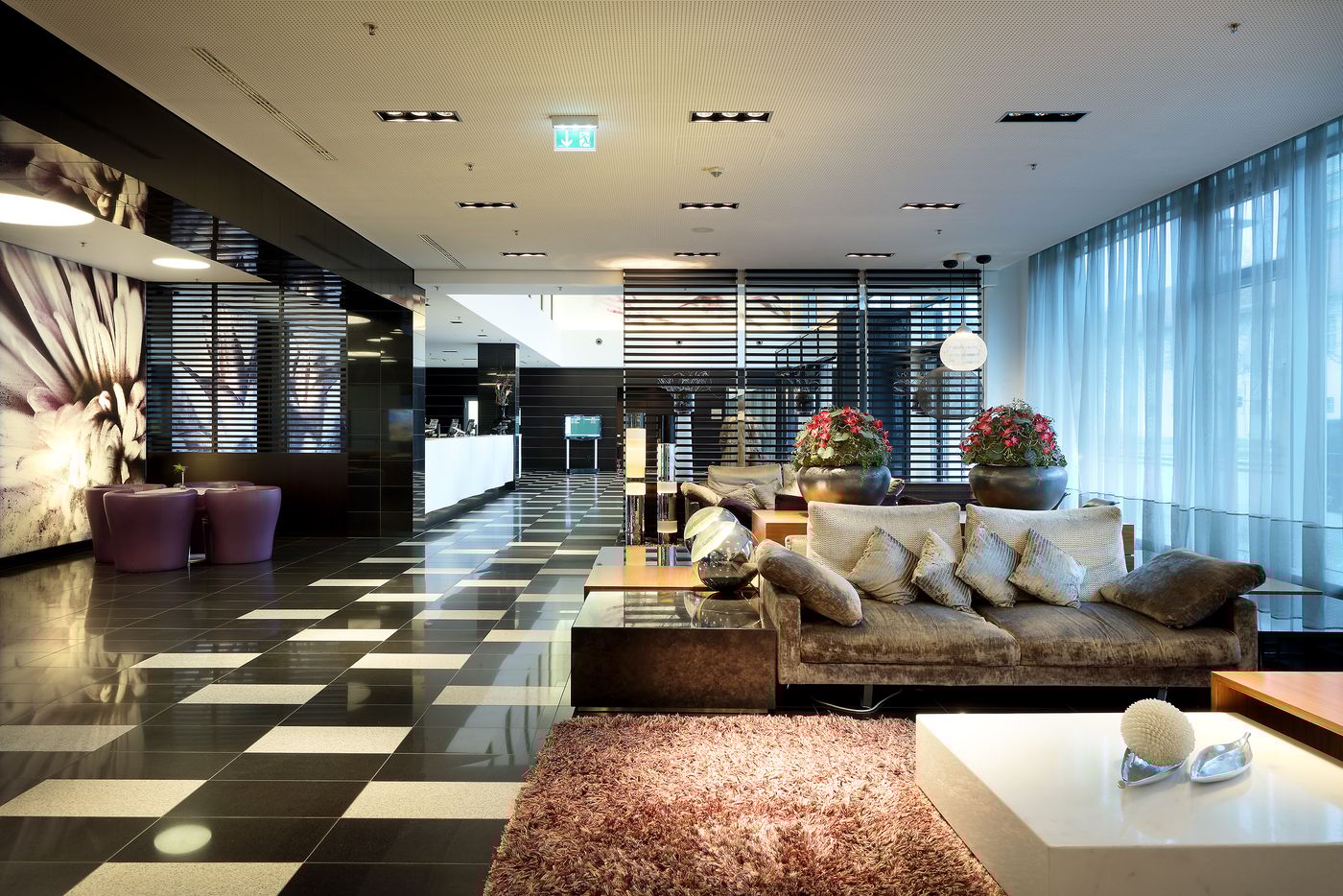 Eurostars-Grand-Central-Lobby-12