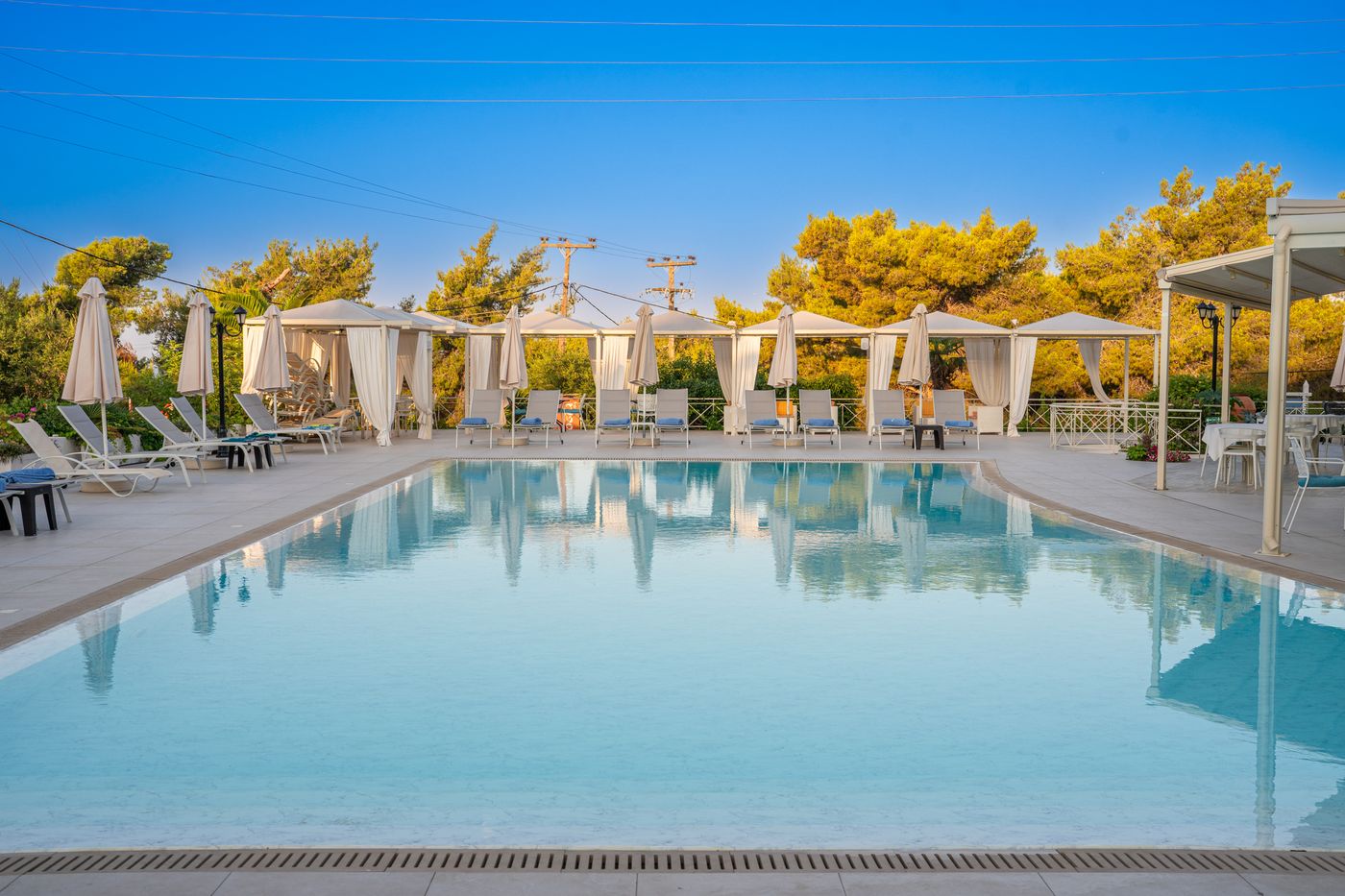 Princess-Hotel-Pool-16