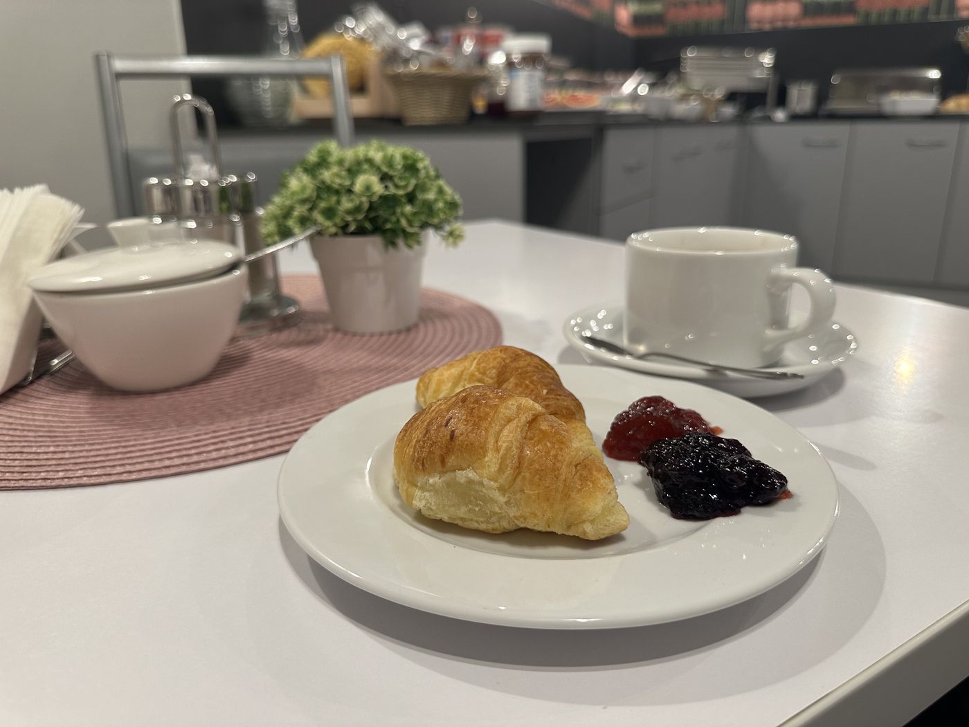 DOWNTOWN-KRAKOW-Restaurant-28