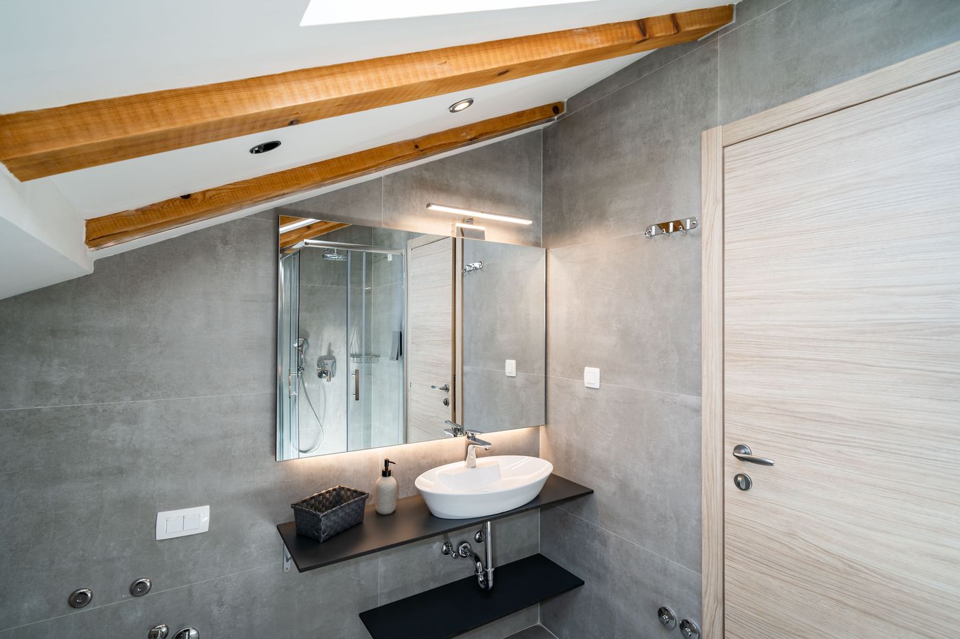 Bacan-Serviced-Apartments-Room-54