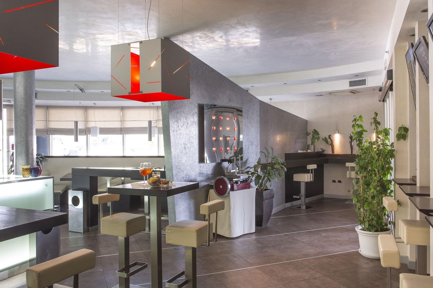 Courtyard-Venice-Airport-Restaurant-13