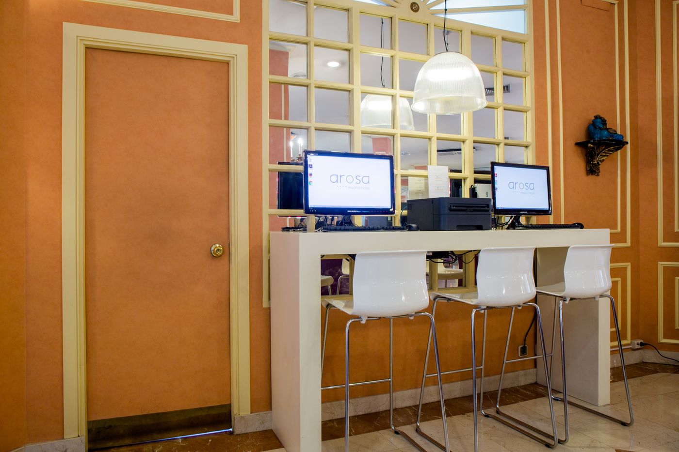 Hotel-Arosa-Lobby-12