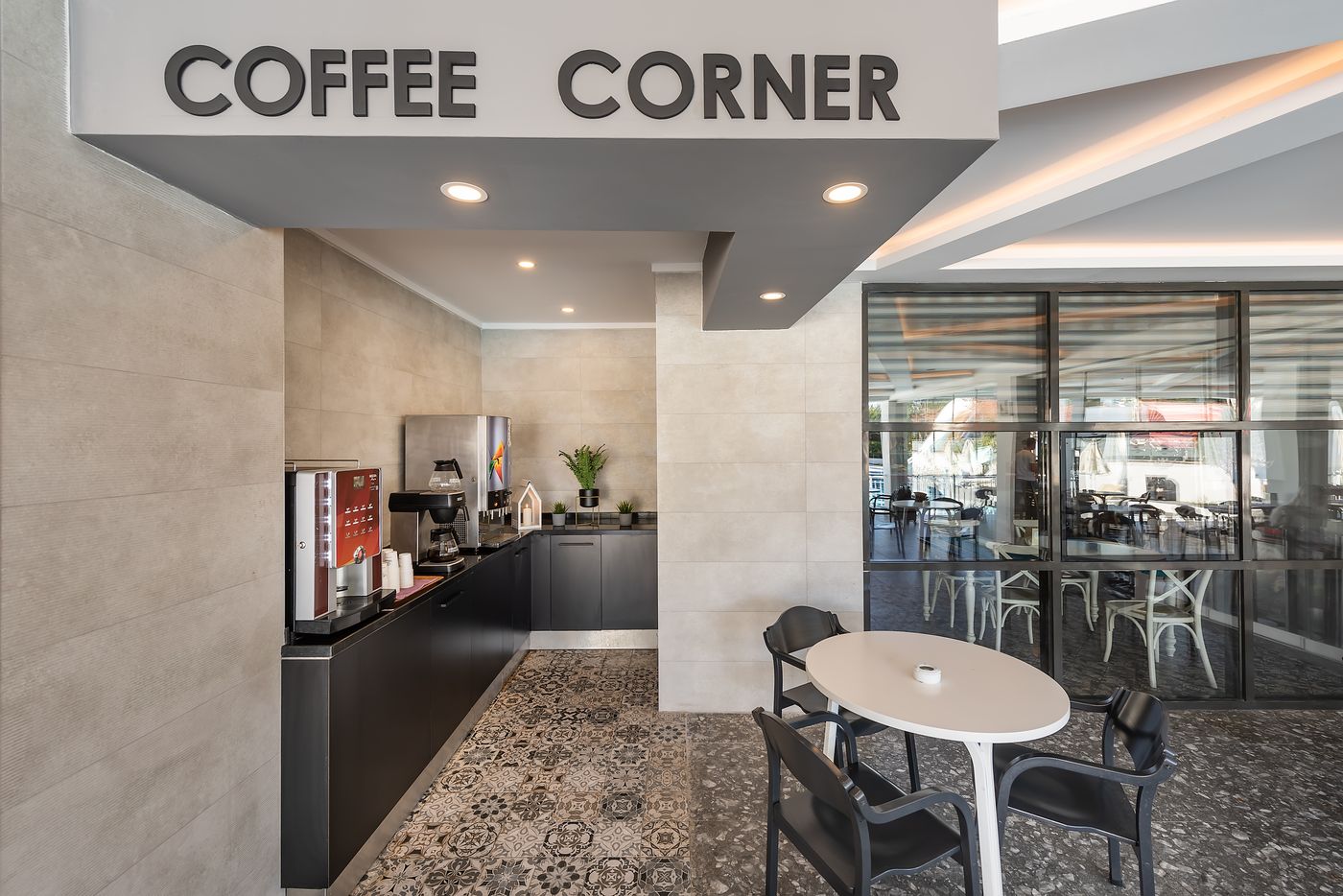 White-City-Beach-Hotel-Restaurant-44