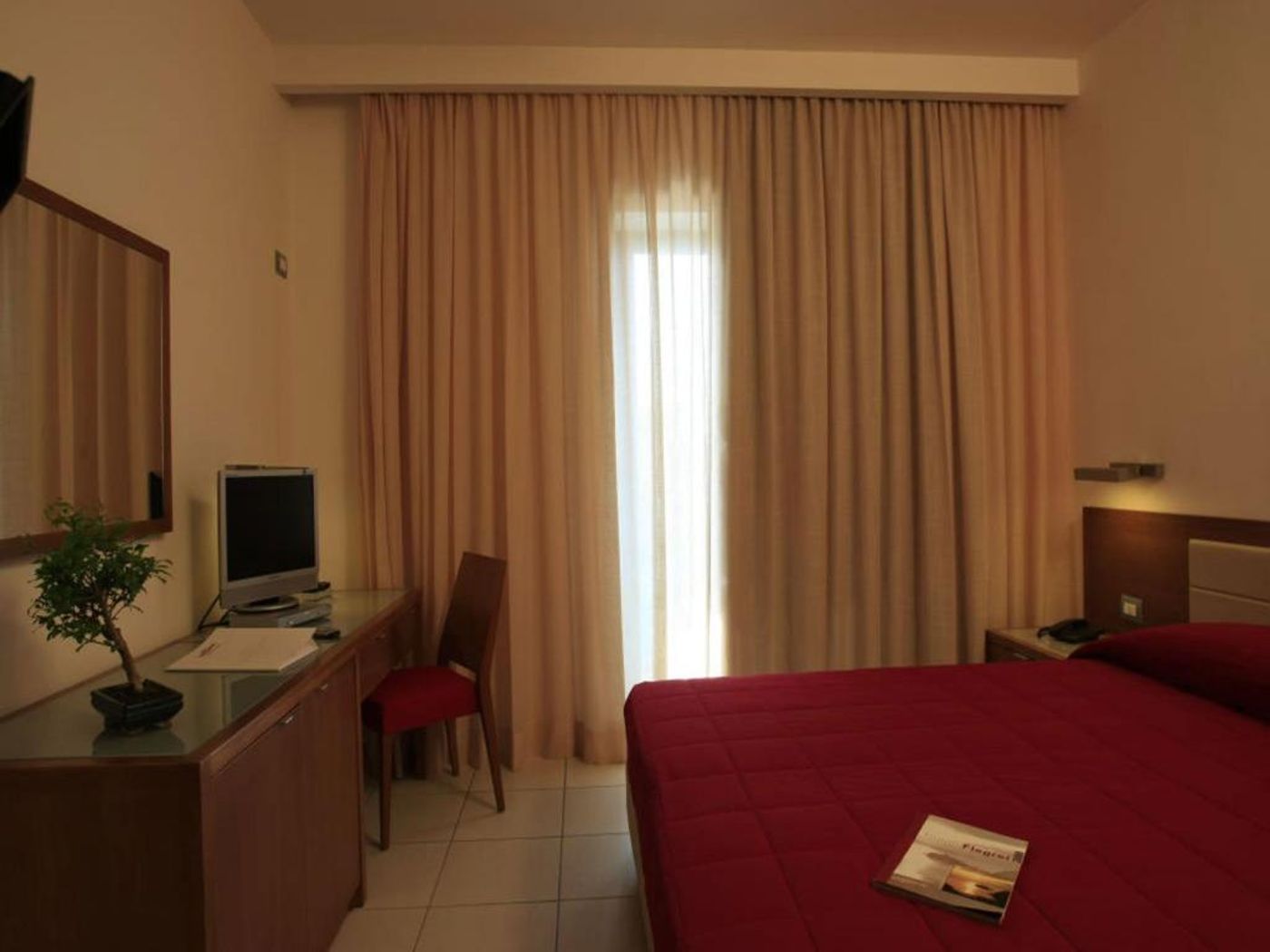 La Costiera - Italy - GIUGLIANO IN CAMPANIA - Room - 1