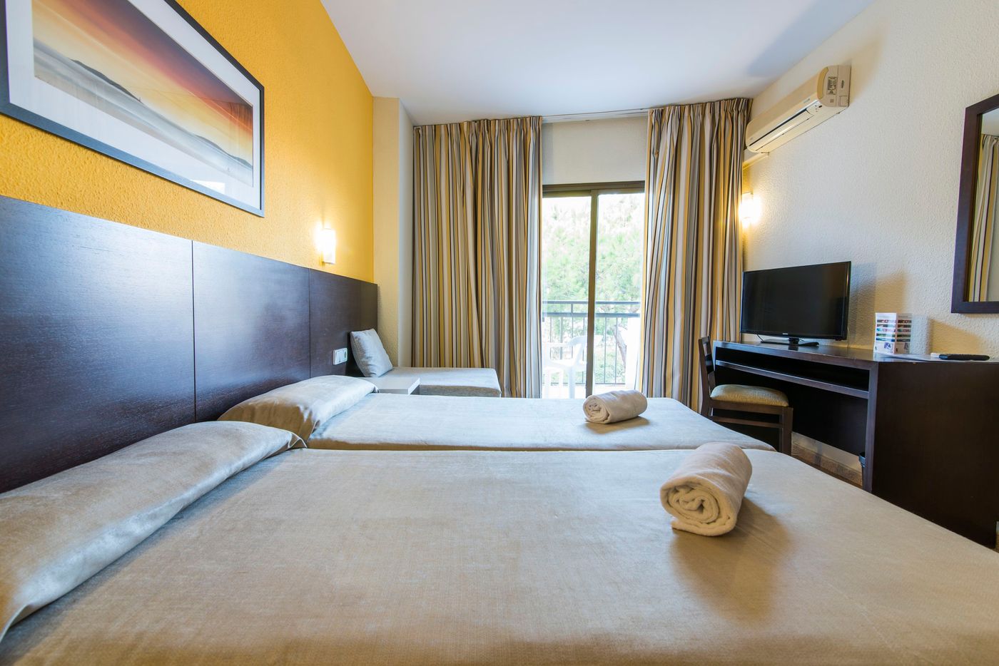 Azuline-Hotel-Mar-Amantis-Room-28