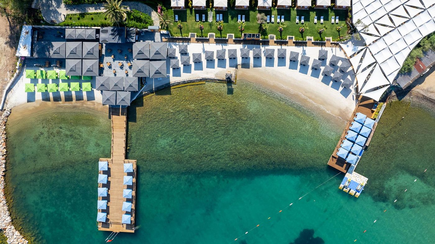 The Norm Collection Door'a 