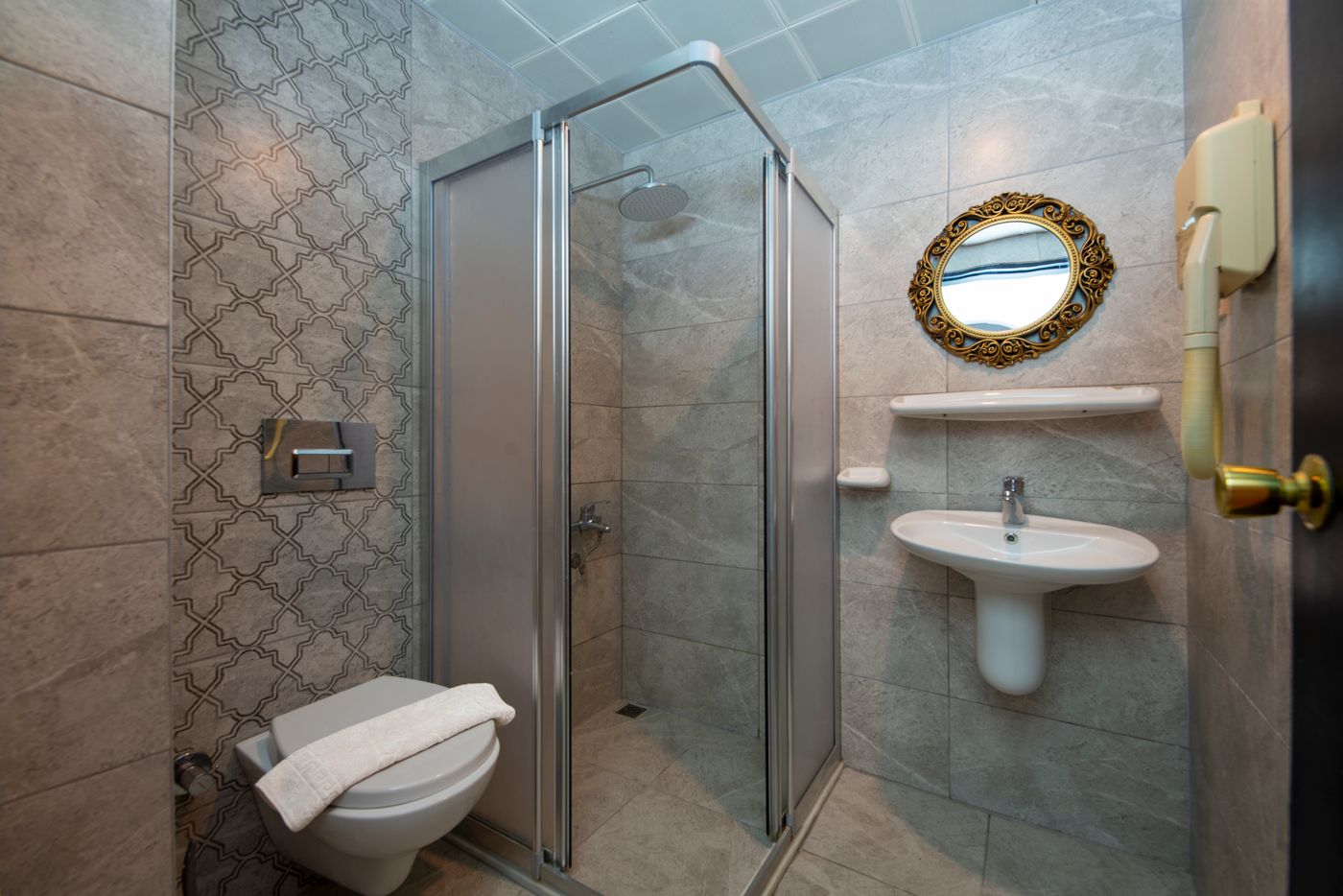 Golden-Orange-Apart-Hotel-Room-32