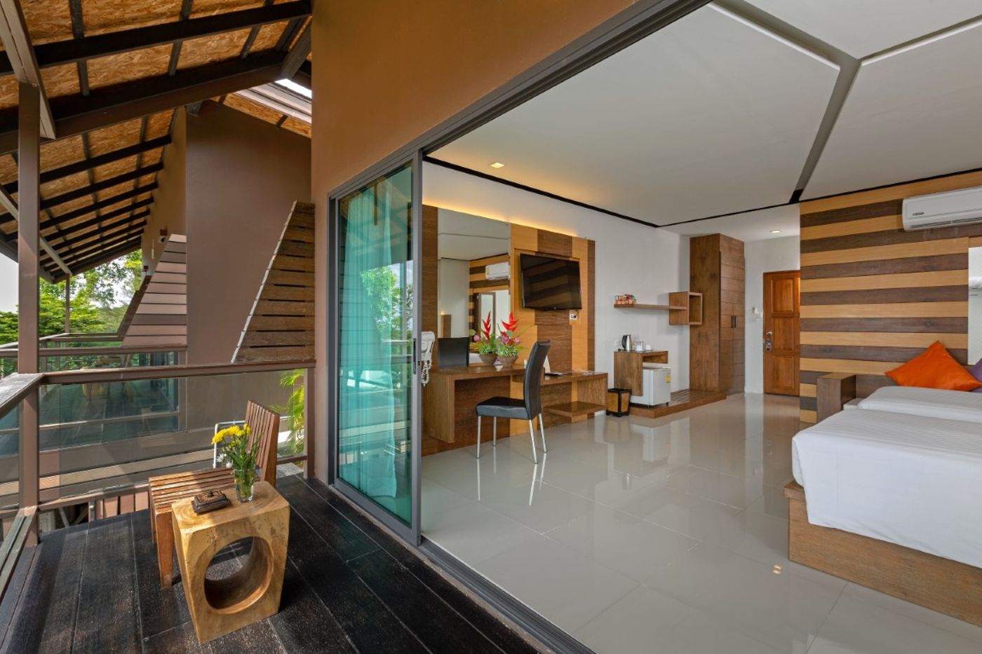 Secret-Cliff-Villa-Terrace-38