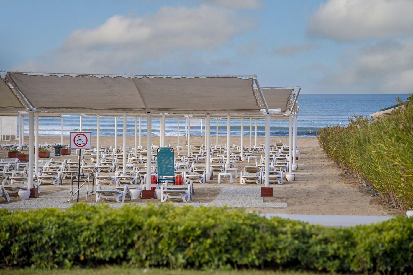 Side-Premium-Beach-96