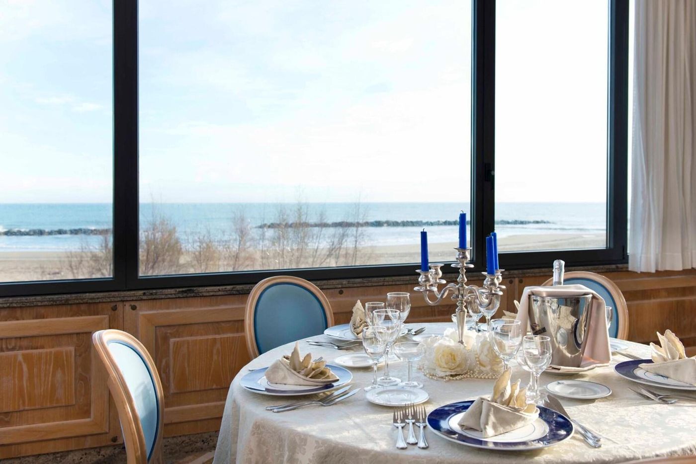 Promenade-Restaurant-18