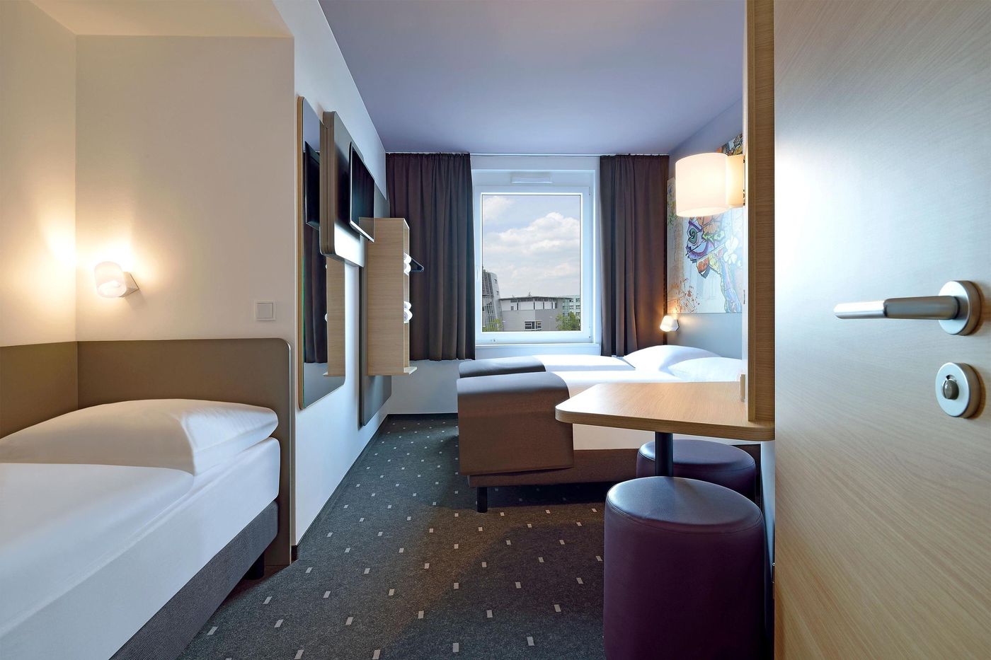 B-B-Hotel-Koln-Ehrenfeld-Room-5