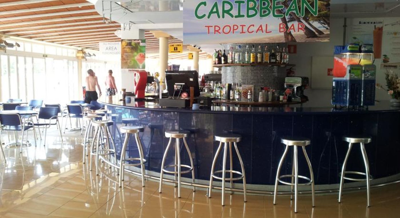 Caribe-Bar-28