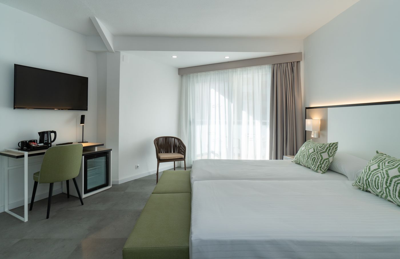 Medplaya-Hotel-Regente-Room-13