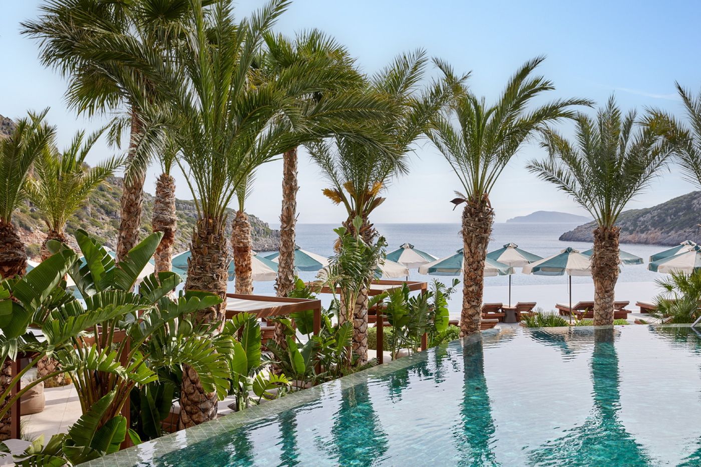 Daios-Cove-Resort---Luxury-Villas-Pool-15