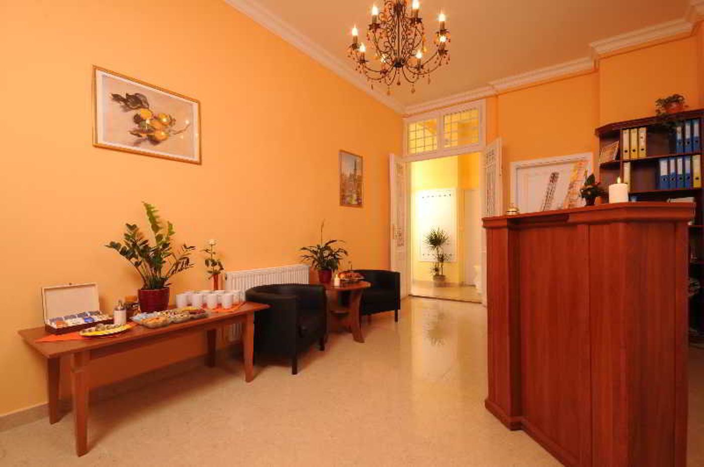 Budapest-Panorama-Central-Lobby-4