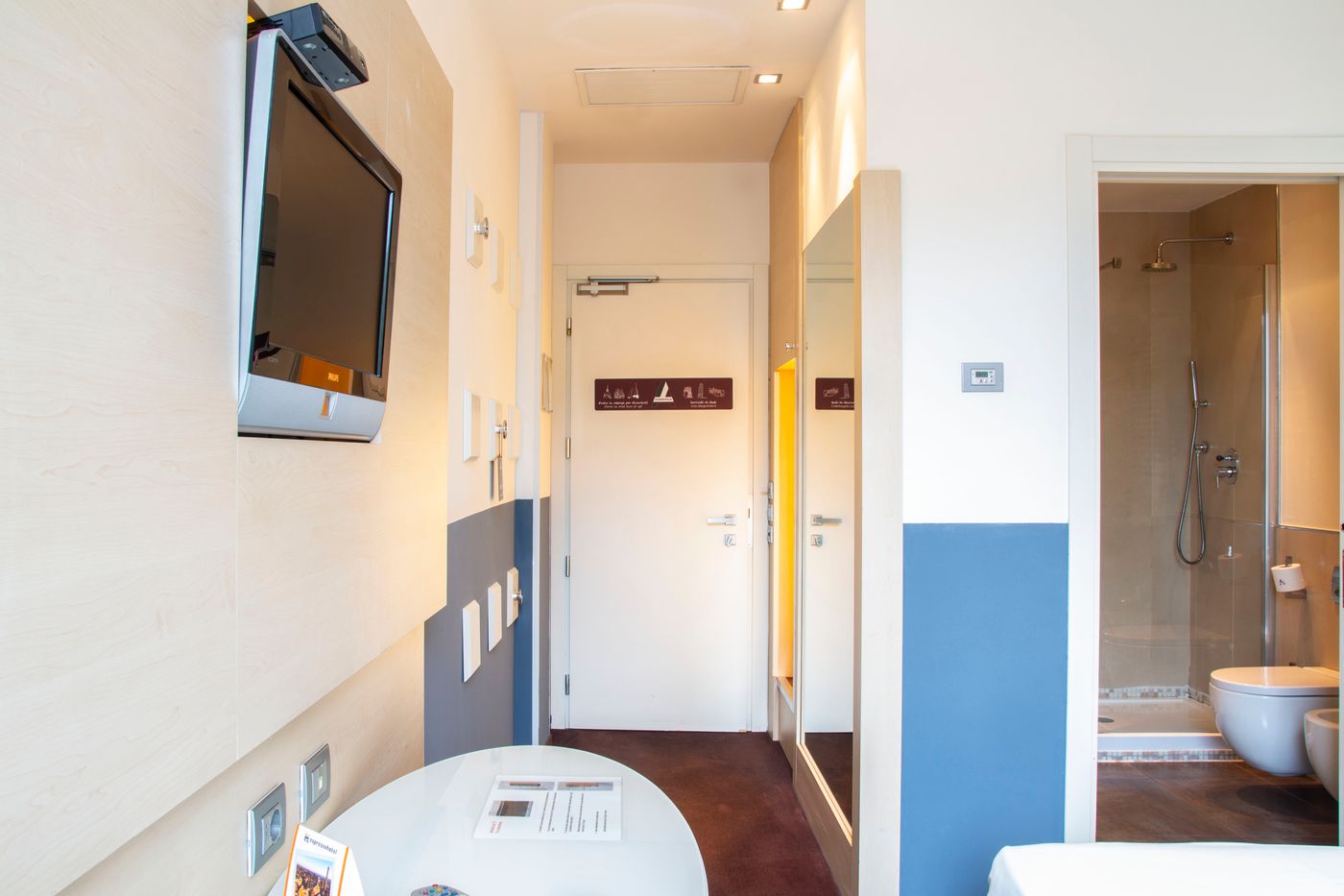 Smy Bologna Centrale - Italy - BOLOGNA - Room - 1
