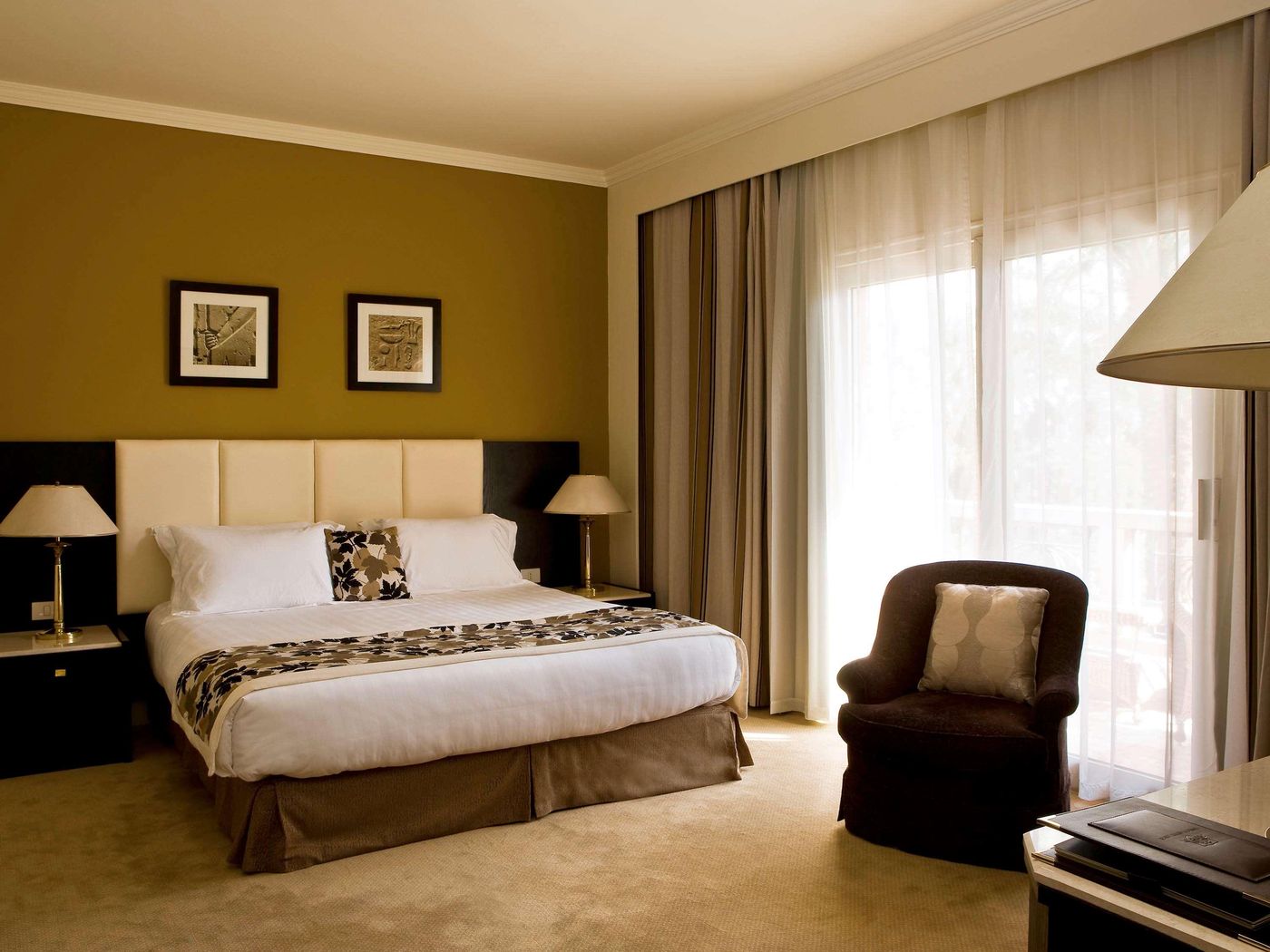 Pavillon-Winter-Luxor-Room-19