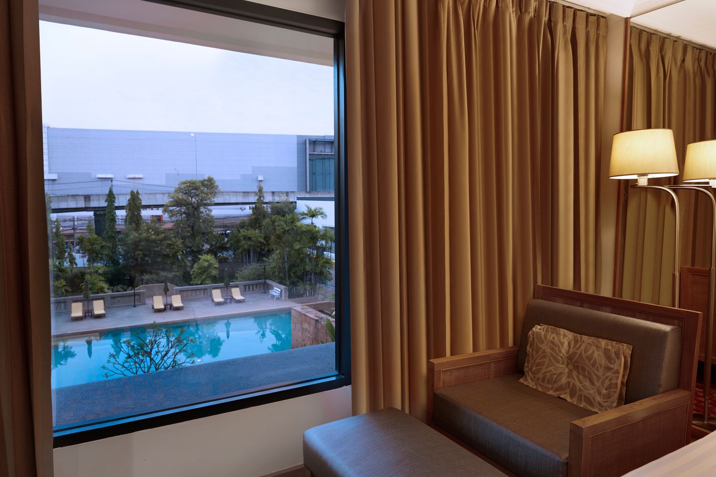 Dusit-Princess-Srinakarin-Bangkok-Room-25