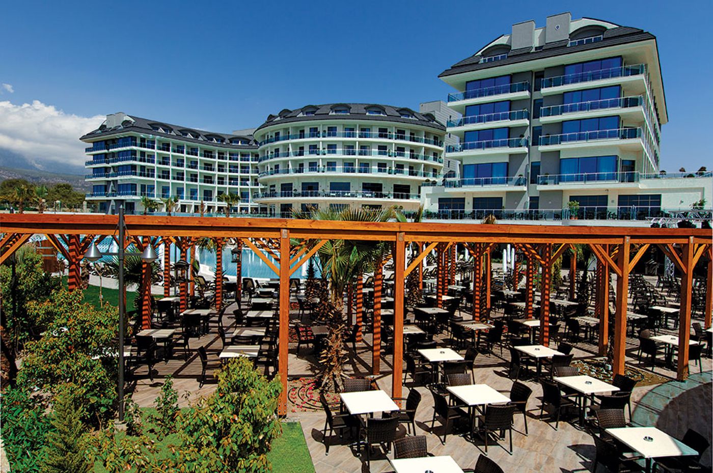 Commodore Elite Suites & Spa - Adults Only