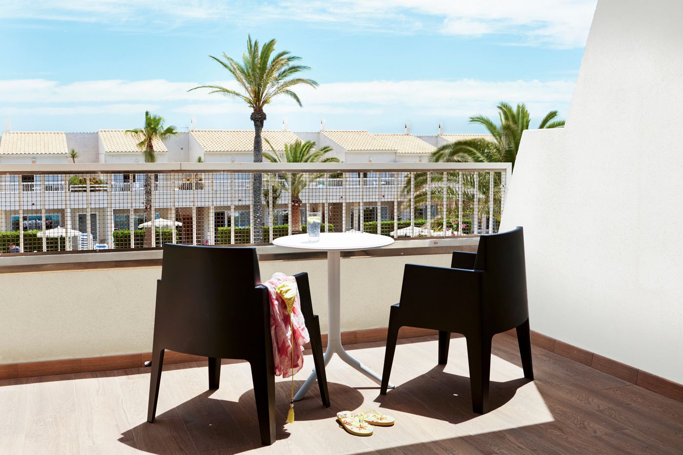 Globales Los Delfines