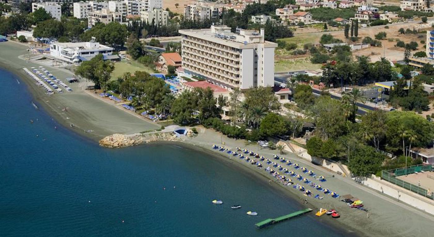 Poseidonia Beach Hotel