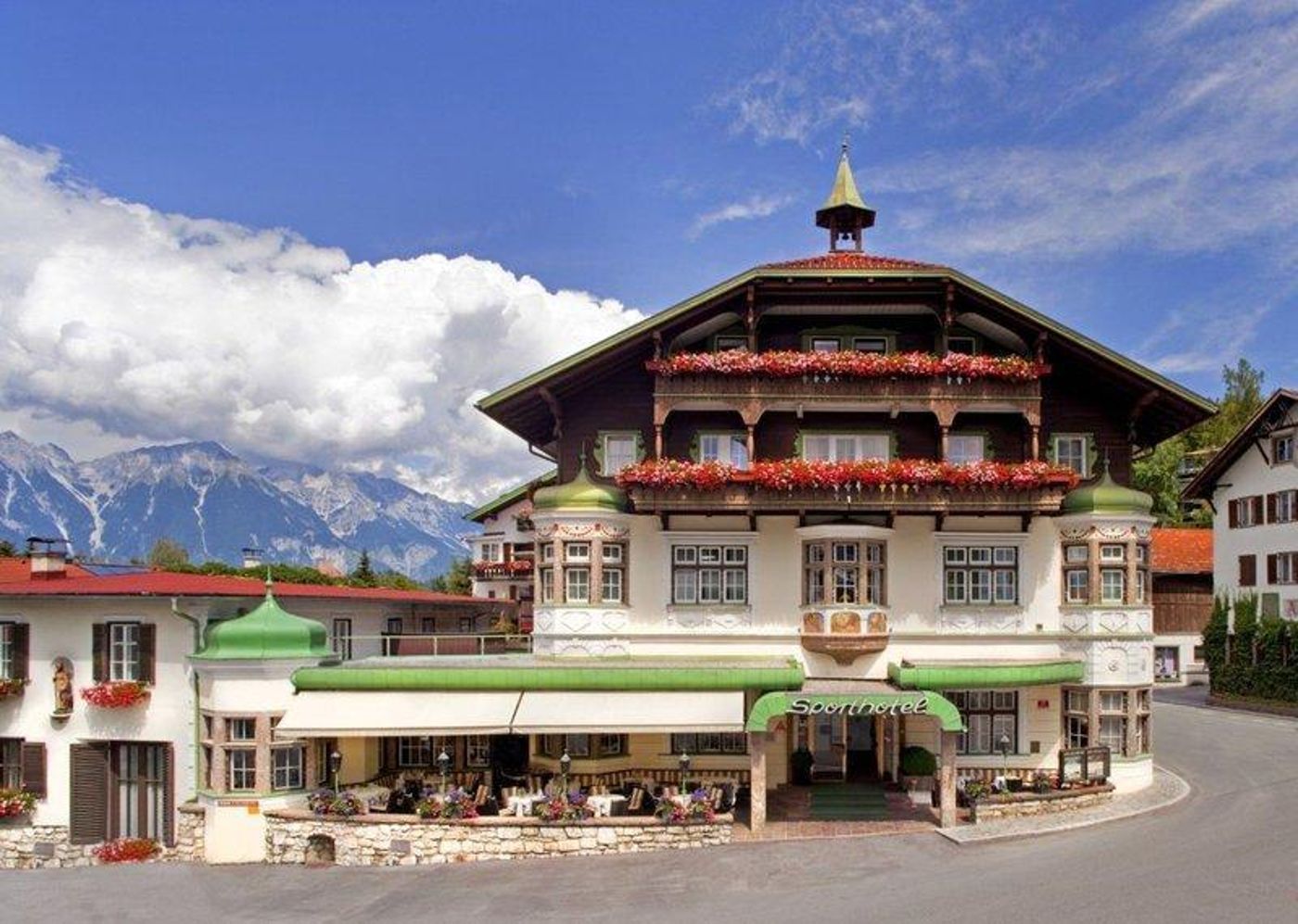 Sporthotel Igls-Austria-Innsbruck-General view-7