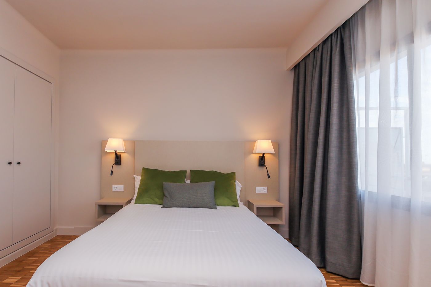 Lauria-Room-22