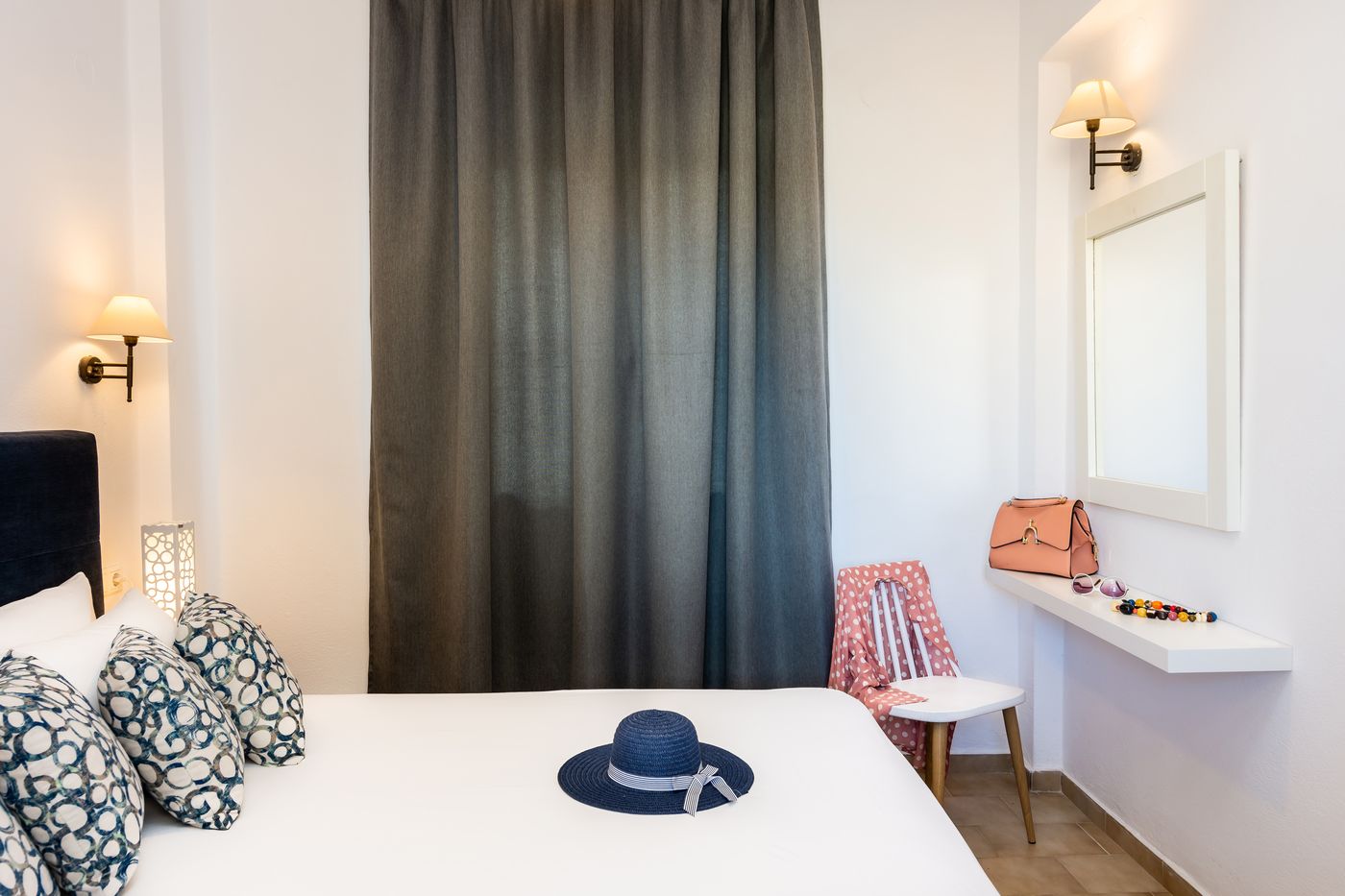 Nana-Angela-Apartments-Room-31