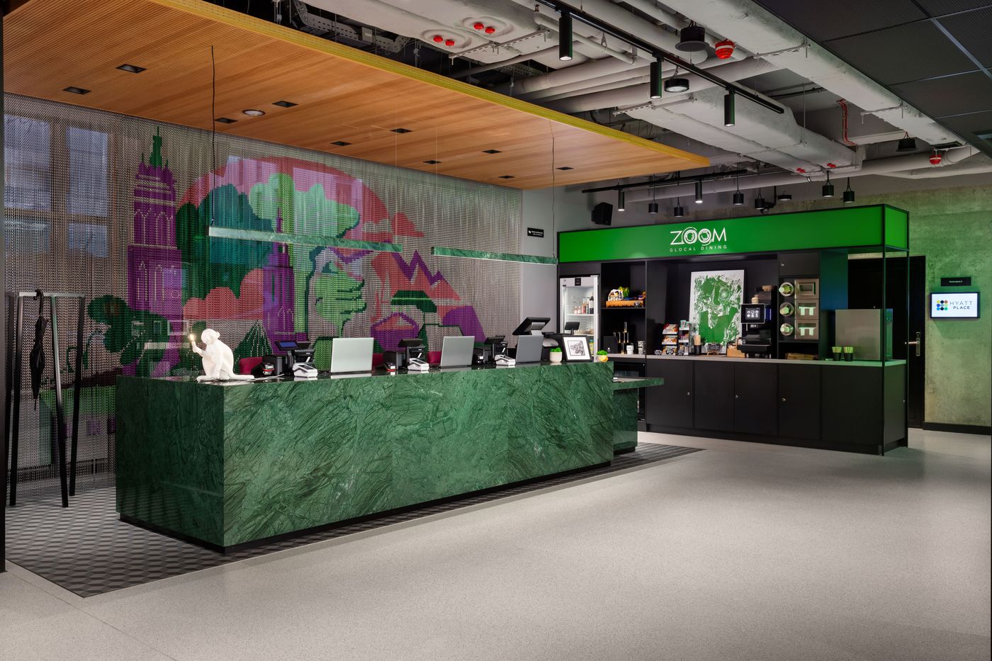 Hyatt-Place-Krakow-Lobby-9