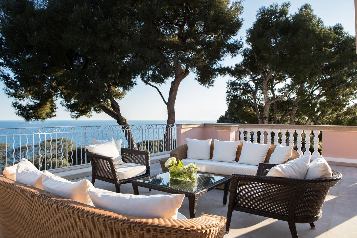 Grand-Hotel-du-Cap-Ferrat--A-Four-Seasons-Hotel-Terrace-22