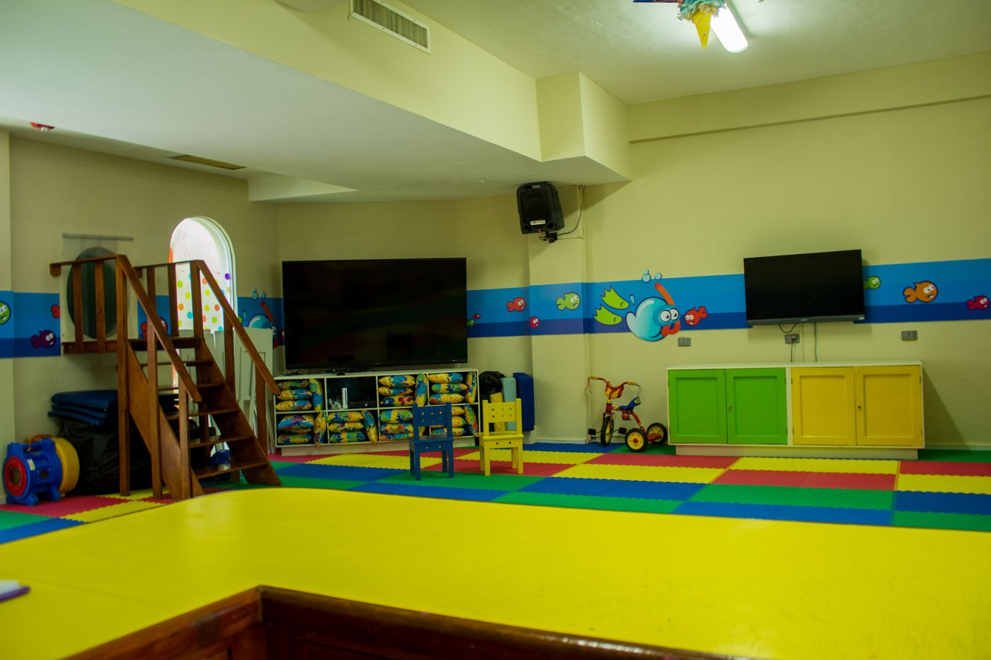 Occidental-Costa-Canc----n-Sports-and-Entertainment-61