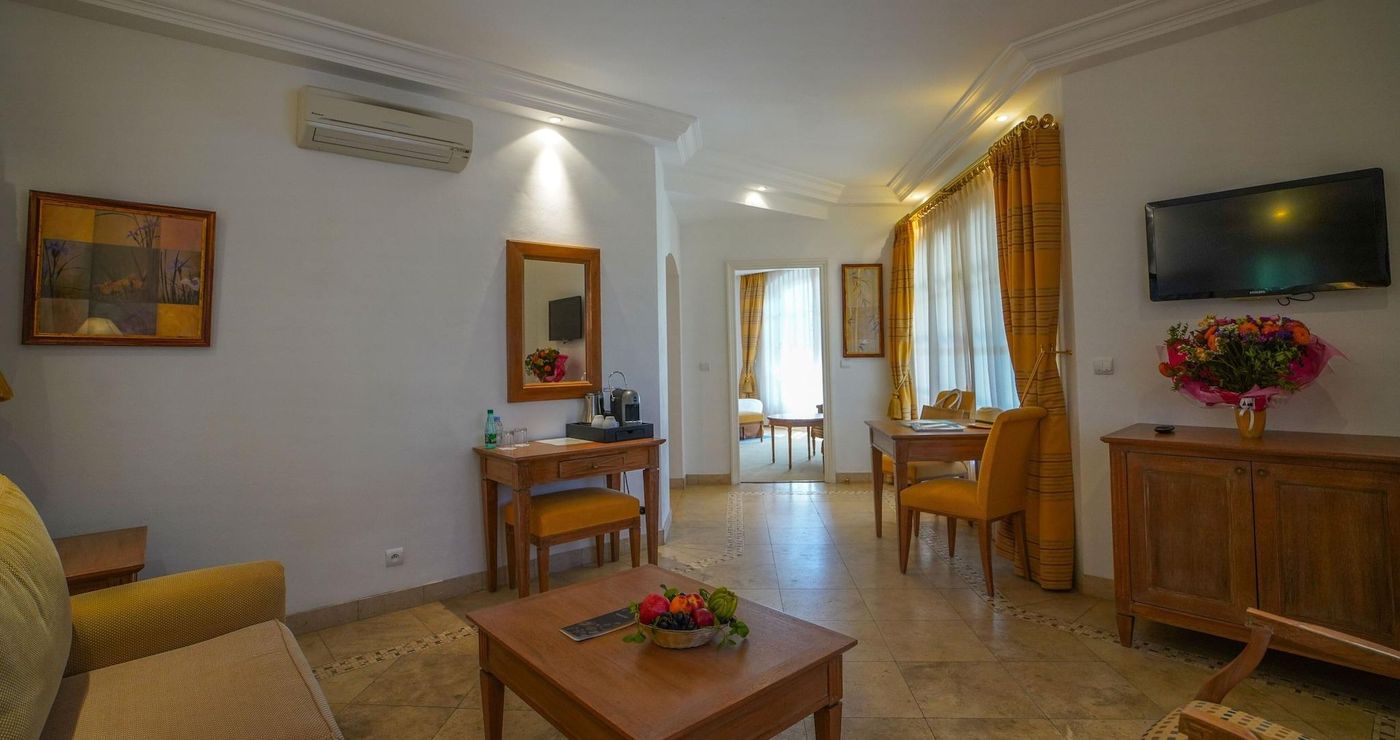 Le-Domaine-De-l-Astragale-Room-47