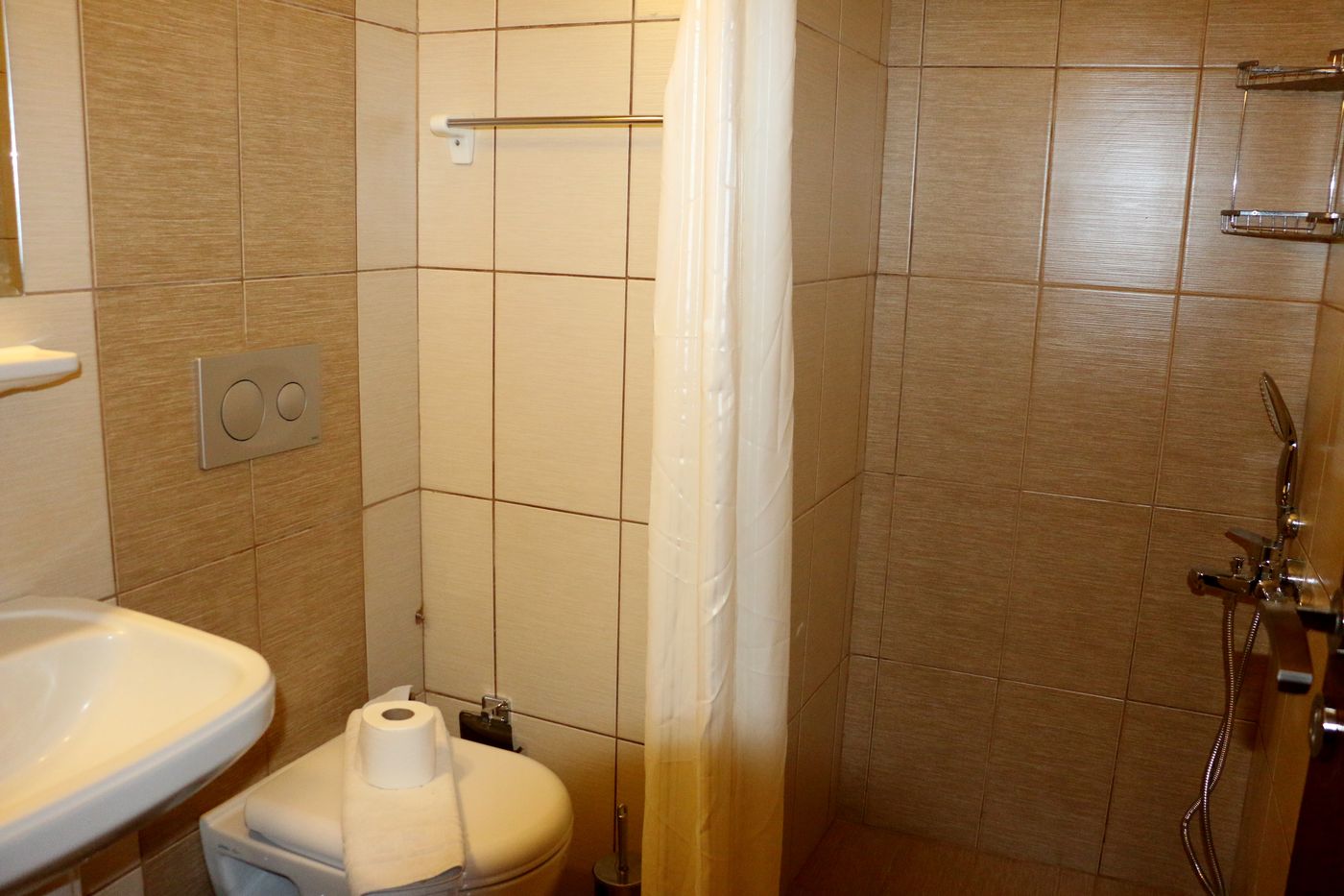 Club-Ako-Apart-Room-34