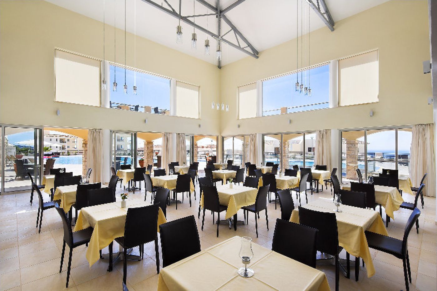 Club-St-George-Resort-Restaurant-34