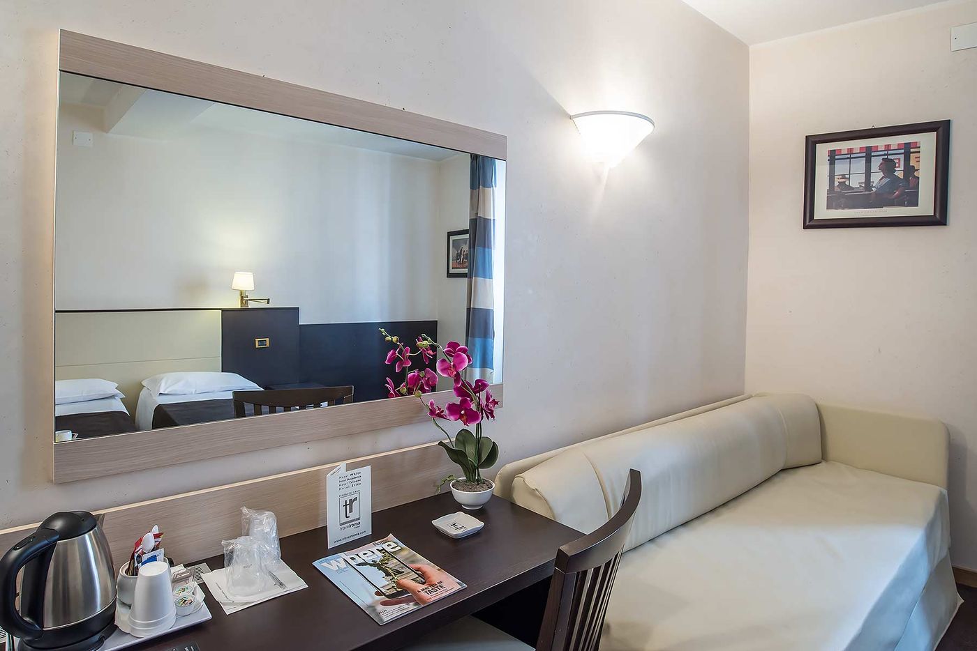 Hotel-Tritone-Room-38