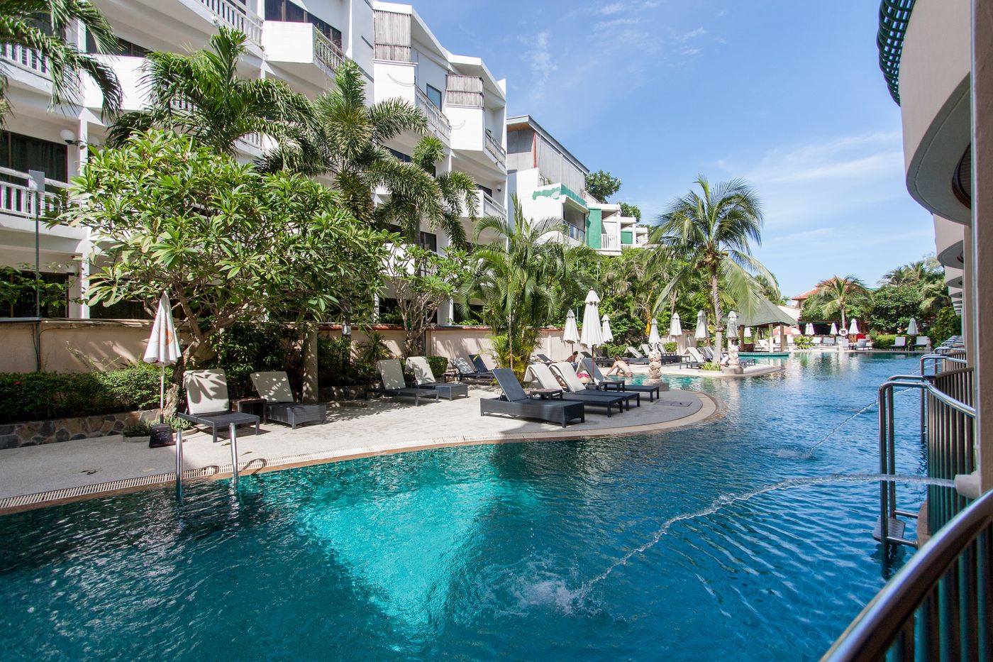 Karon-Sea-Sands-Resort---Spa-Room-2