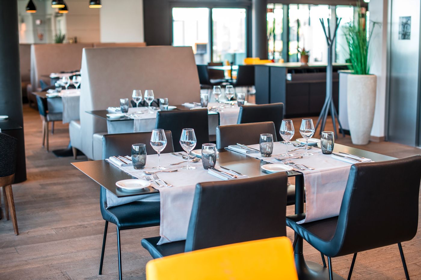 Lake-Geneva-Hotel-Restaurant-27