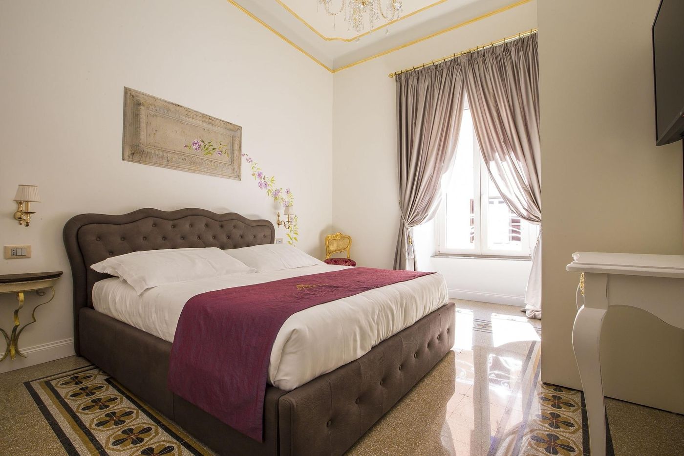 Trastevere-Royal-Suite-Room-10