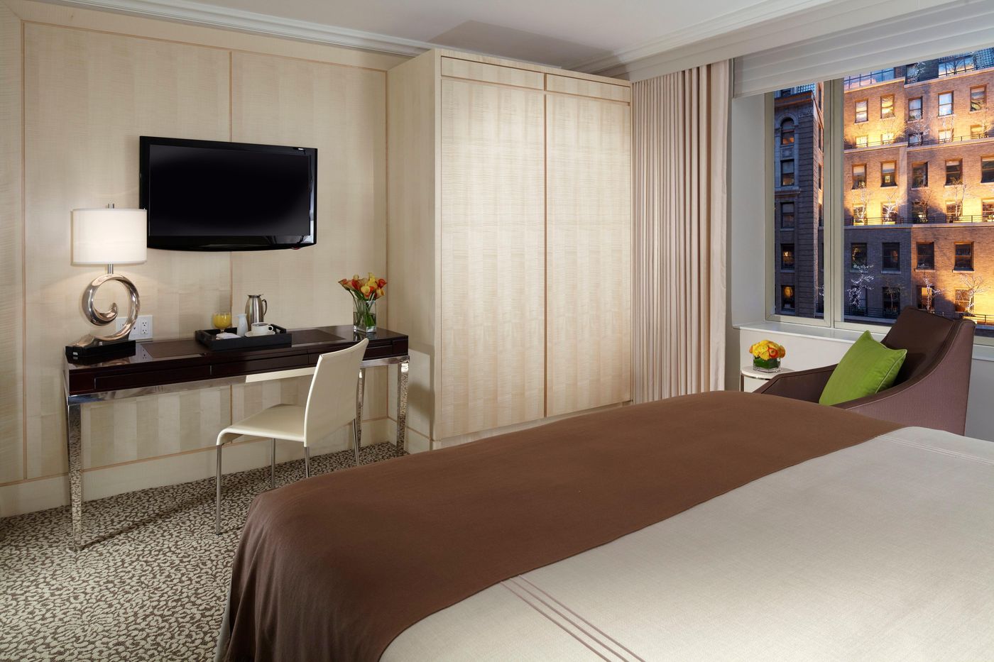 Omni-Berkshire-Place-General-view-32