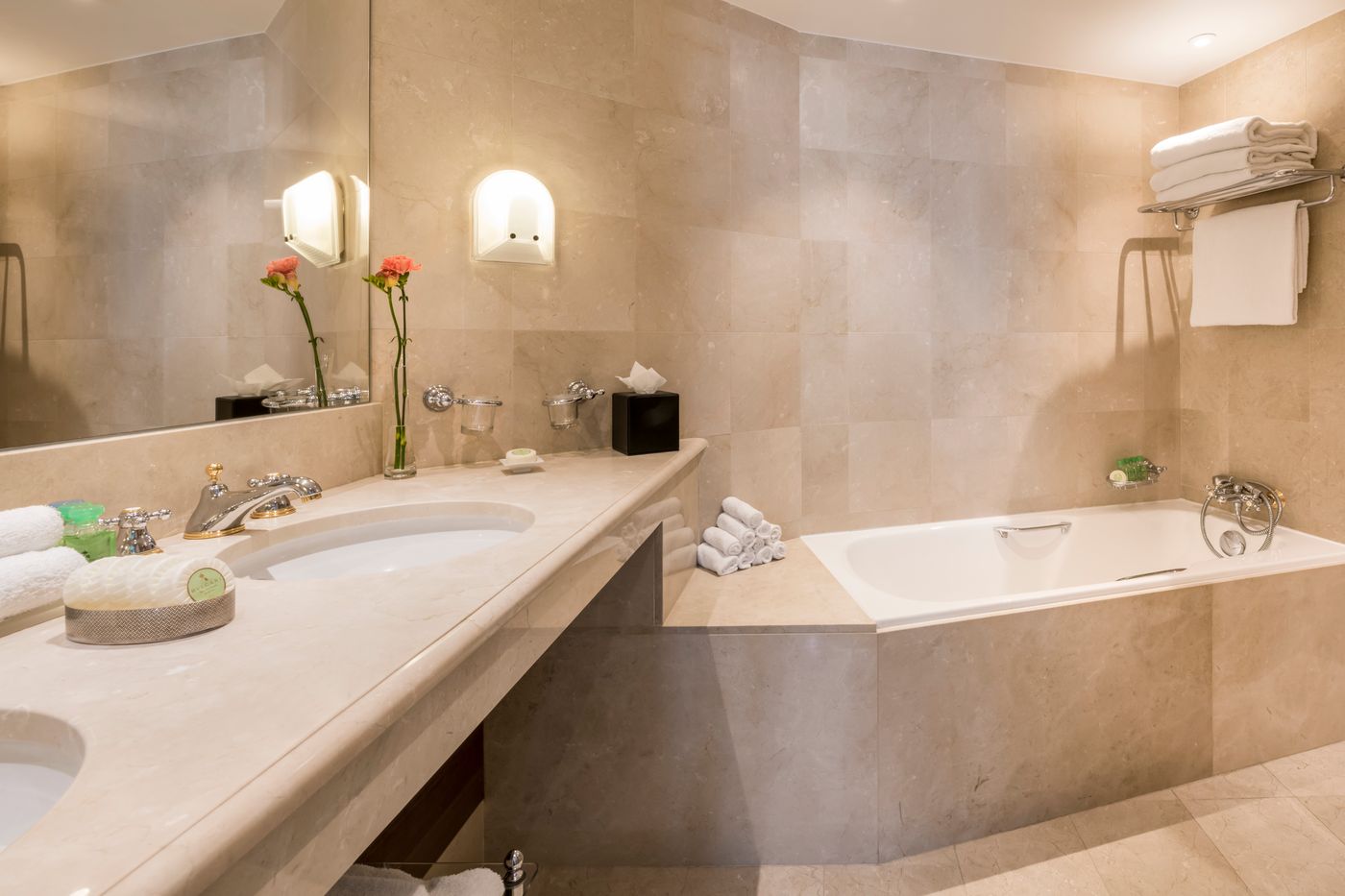 Warwick-Brussels-Room-34