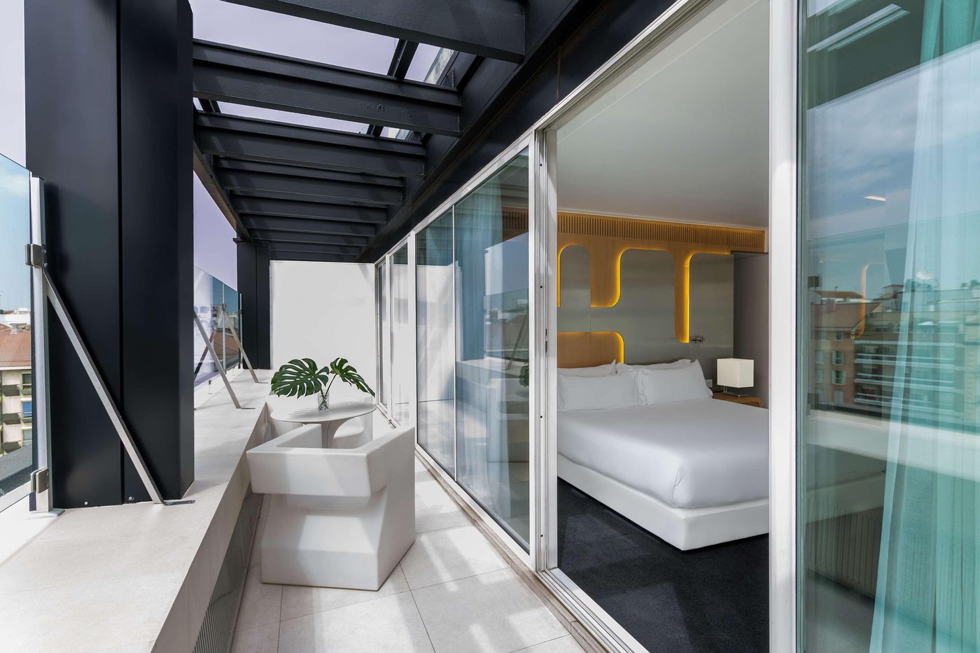 Room-Mate-Oscar-Room-40