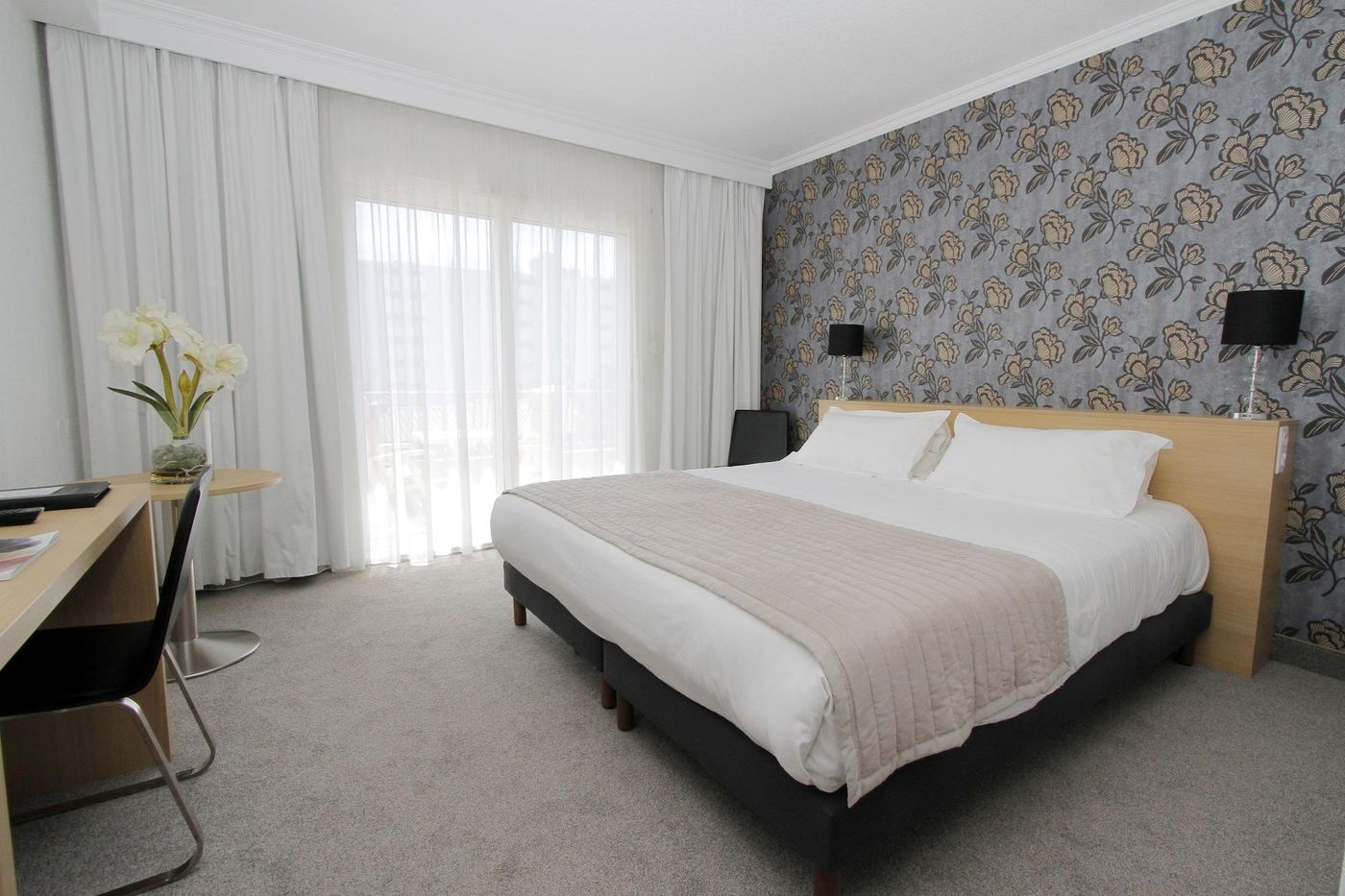 Hotel Le Petit Prince-France-SAINTE-MAXIME-Room-3