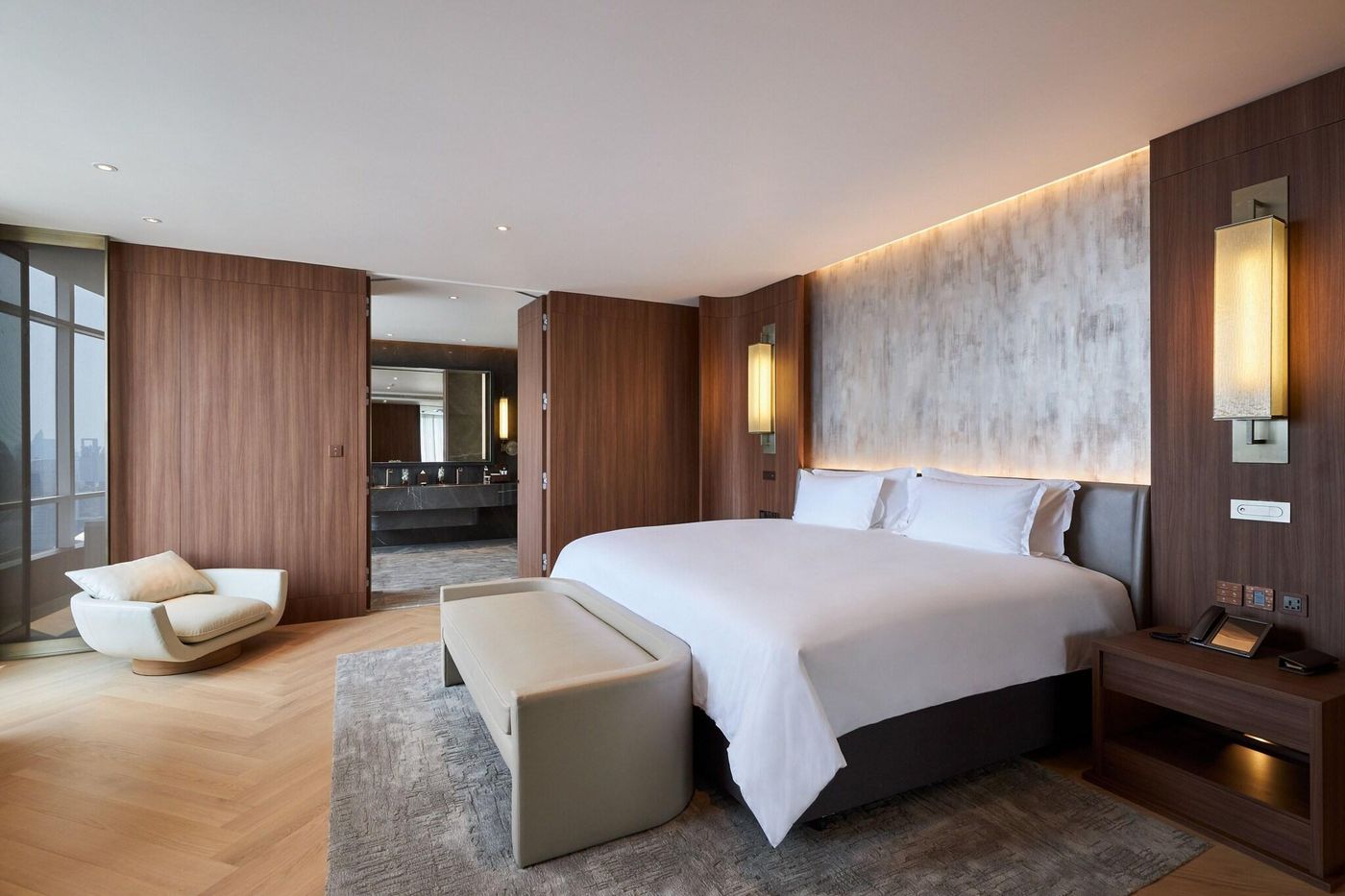 Centara-Grand-at-CentralWorld-Room-35