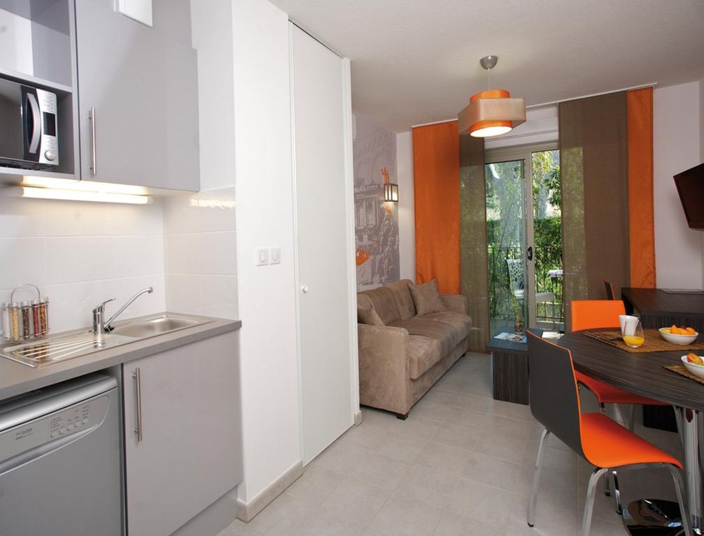 Lagrange Apart'HOTEL Montpellier Millénaire - France - MONTPELLIER - Room - 10