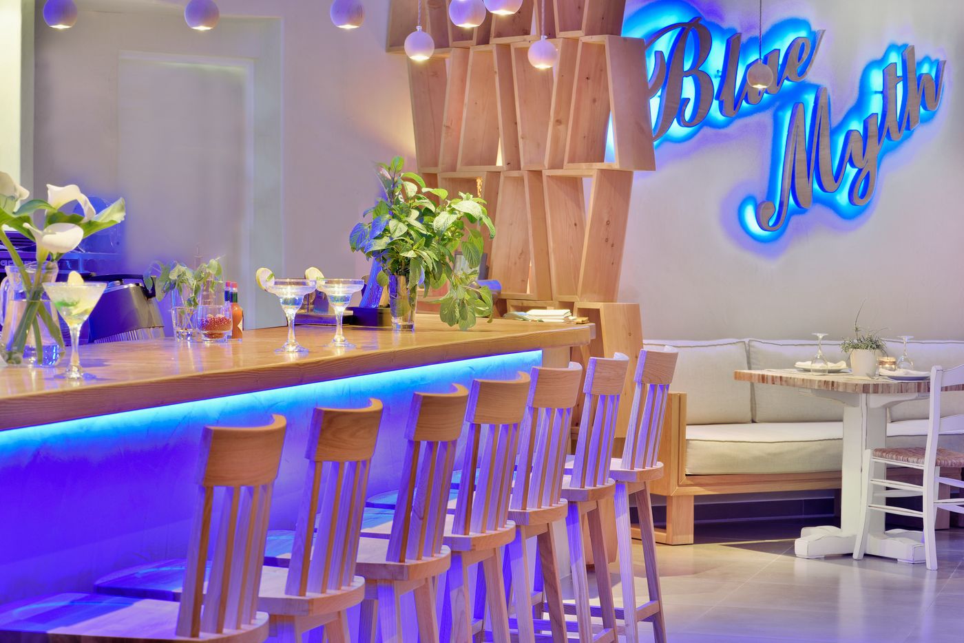 Petinos-Hotel-Bar-56