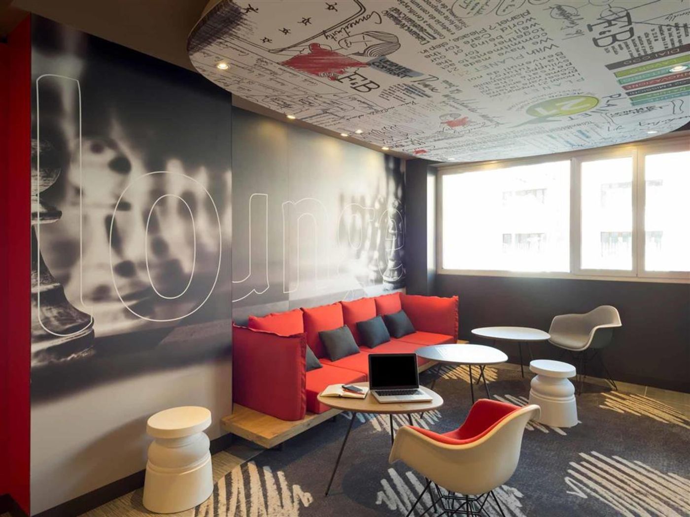 ibis-Milano-Centro-Lobby-28